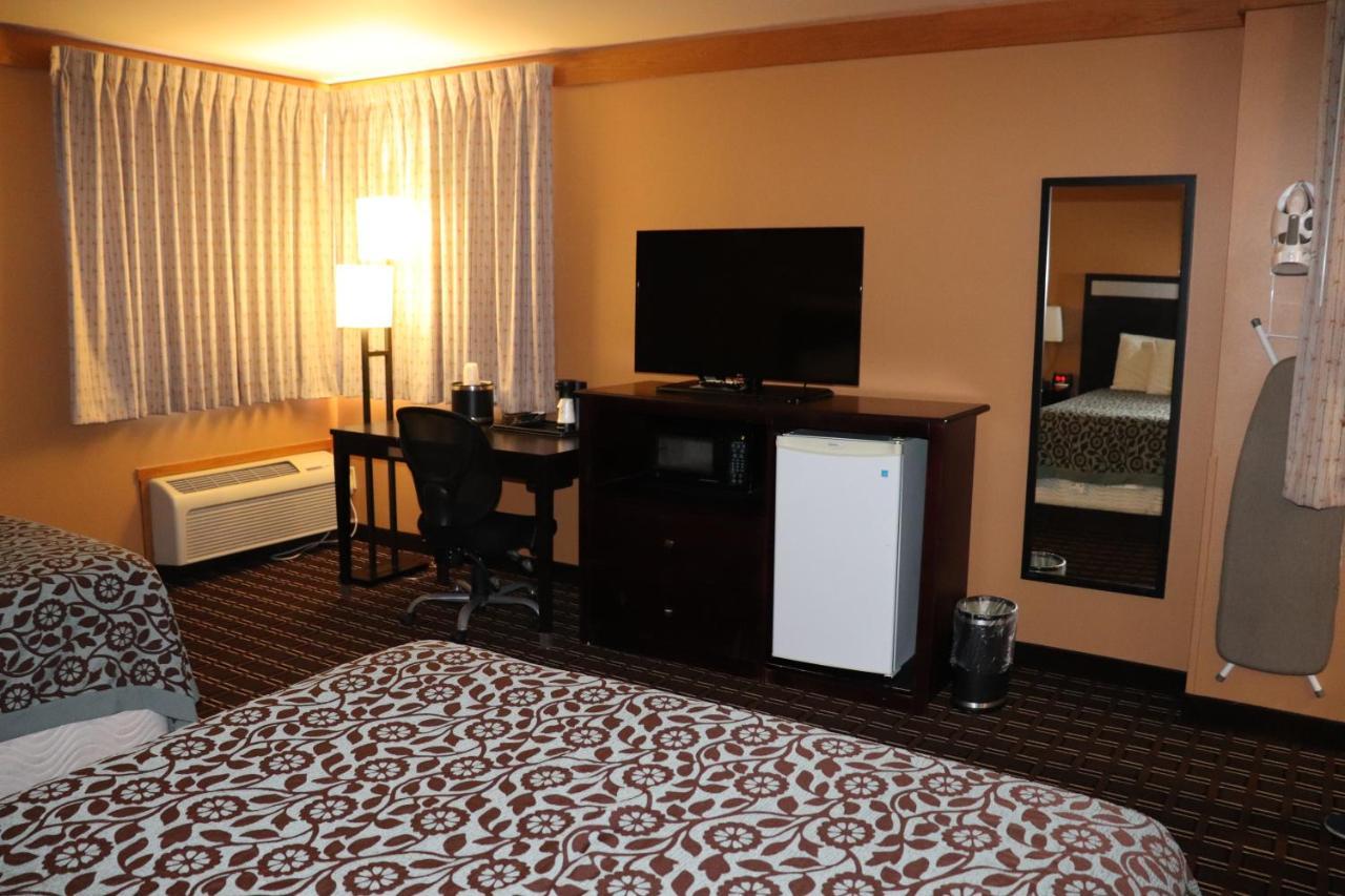 Prairie Inn Holmen La Crosse Area ภายนอก รูปภาพ